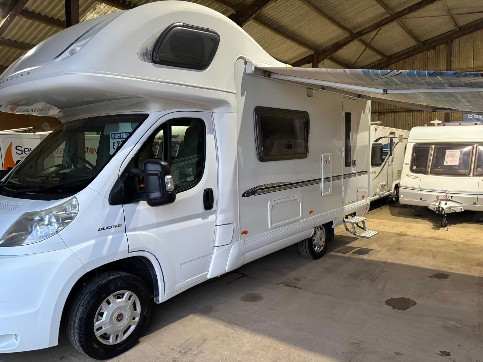 White Motorhome Wash
