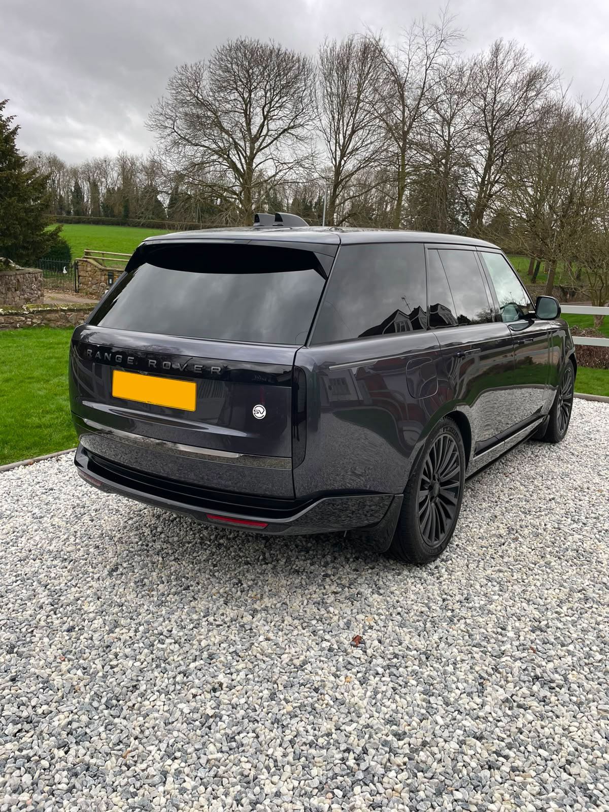 Range Rover Black